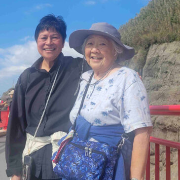 日系アメリカ人女性２名　江の島の絶景と神秘を満喫 （リレーガイド＃１）