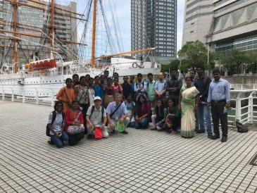 Indian Students Enjoy Yokohama in Intense Heat