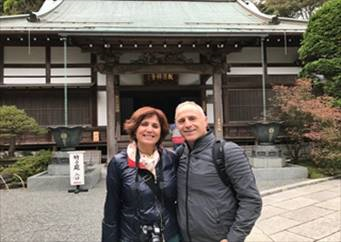A Spanish Couple Enjoys “ Kamakura Highlight”