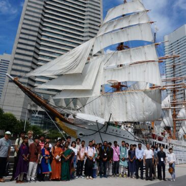 International Students Explore History and Culture of Yokohama