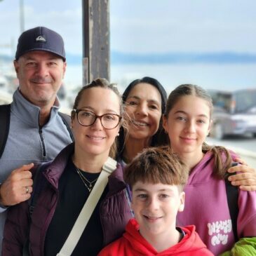 Peruvian-Australian Family Satisfied with a Day Tour in Kamakura